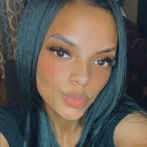 Meet your Posher, Geneen